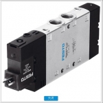 费斯托5通中封式电磁阀，CPE10-M1BH-5/3G-QS6-B
