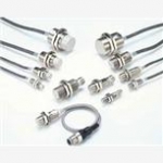 欧姆龙圆柱型接近开关E2E-X5ME1-M1-Z