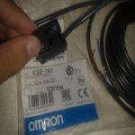 供应OMRON放大器内置型光电开关E3S-DCN21