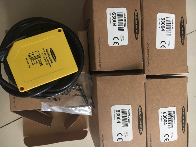 现货：BANNER传感器Q12AB6FF30