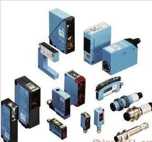 年底跑量价；LEUZE/劳易测颜色传感器LRT 8/24.04-50-S12