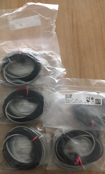 供应日本SUNX长距离光电传感器NX-112A