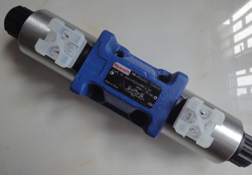 力士乐方向滑阀4WE10D5X/HG24N9K4/M常用