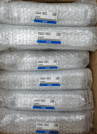 款型号CDQ2A32-150DCZ，日本SMC气缸