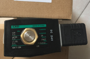 ADK11-15A-02E-AC220V带底板电磁阀