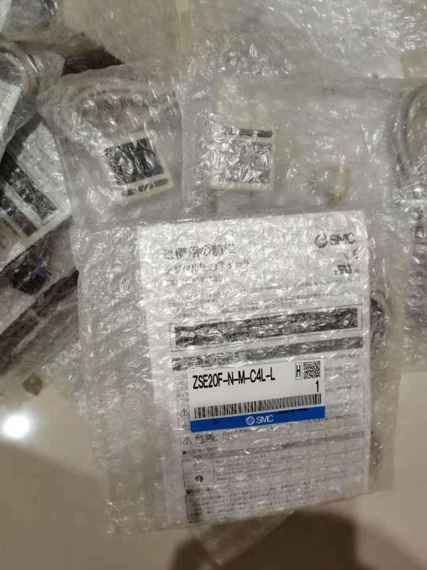 SMC压力开关ZSE20F-N-M-C4L-L安装使用