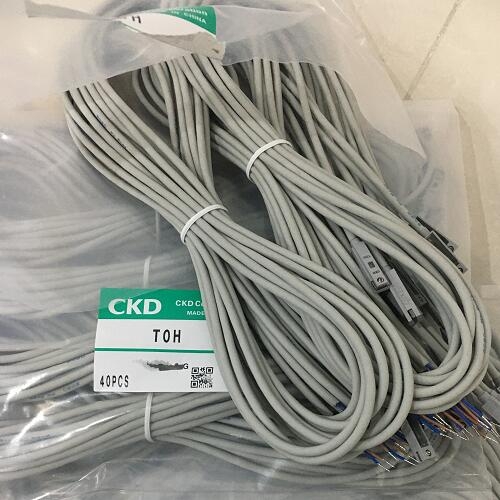 CKD气缸开关AB41-02-4-E2E AC220V查询