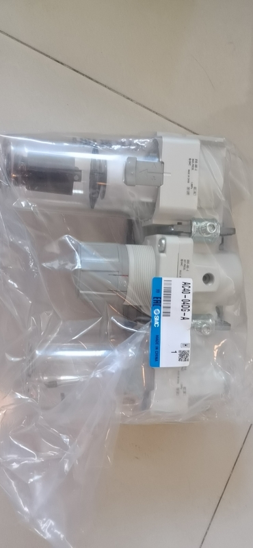 公司库存：smc三联件AC40-06-A