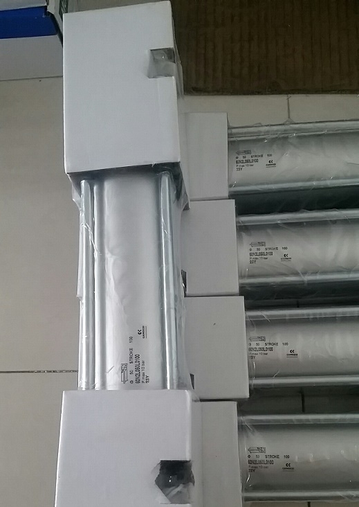 康茂盛60系列温型气缸，提供高清实物图