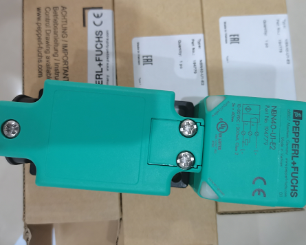 P+F倍加福NJ20P+U4+A2-V1电感式传感器