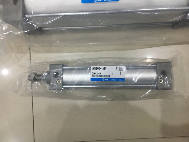 SMC新款标准气缸MDBB80-250活塞行程