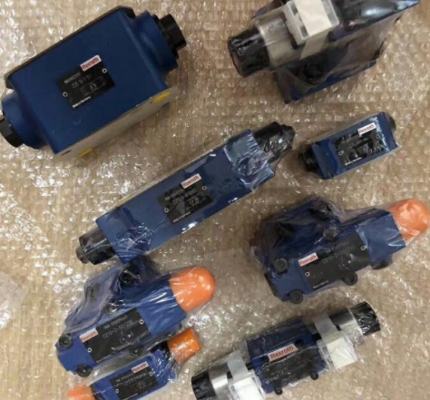 REXROTH溢流阀特征4WRZE 32 W8-520-73/ 6EG24N9EK31/F1D3M