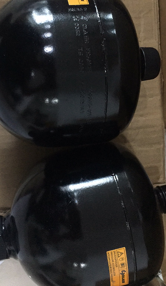 SBO210-2.8E1/112U-210EH035贺德克的蓄能器