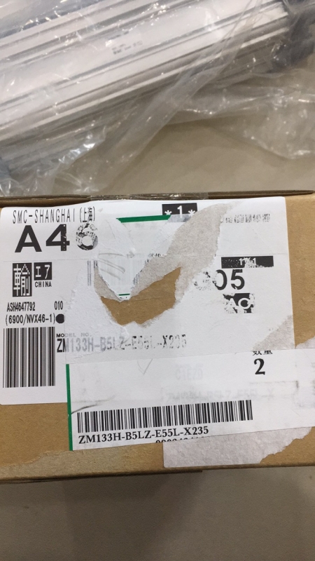 库存SMC真空压力开关单元ZX1103-K15LZB-F