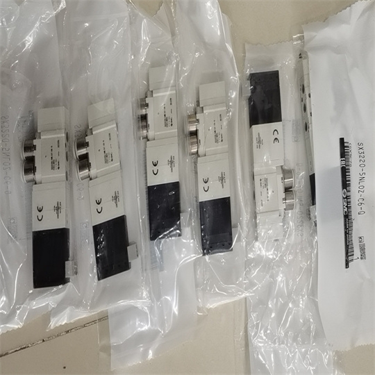 气爪日本SMC MHL2-16D