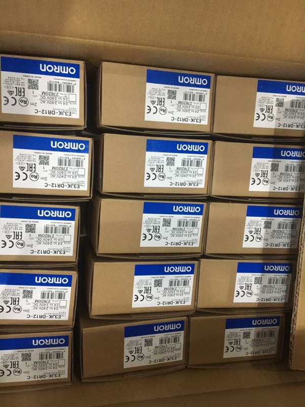 传感器OMRON欧姆龙日本E2B-M30LN30-M1-B1