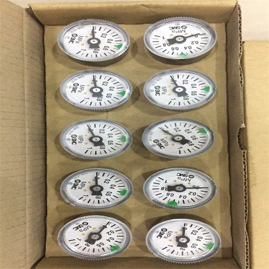 SMC压力开关压力表日本GP46-10-01