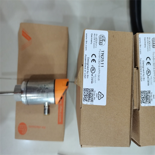 易福门激光测距传感器 O1D105 O1DLF3KG/IO-LINK