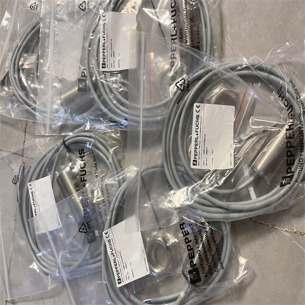 倍加福电感式传感器外壳材料NCB15-30GM50-Z4德国P+F