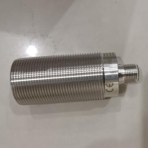 易福门电感式接近开关IIT205选型数据