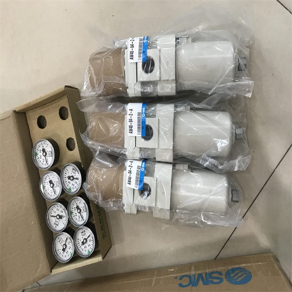 SMC电磁阀SY3220-5LZE-C6