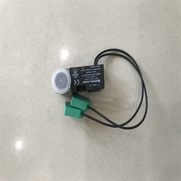 连接方式P+F电感式传感器NJ6-F-E2  