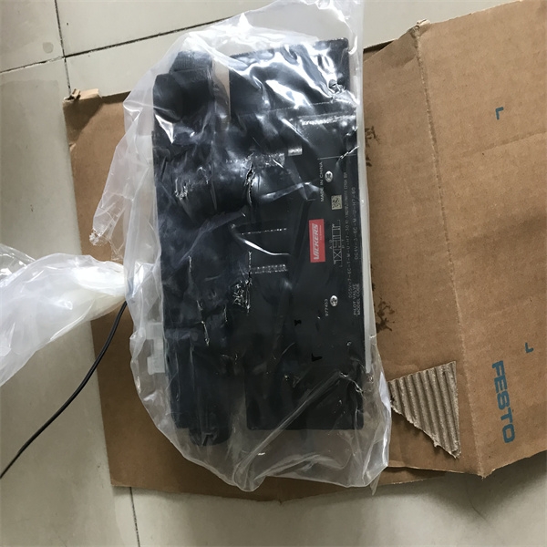 VICKERS手动换向阀CVI-40-D15-M-50
