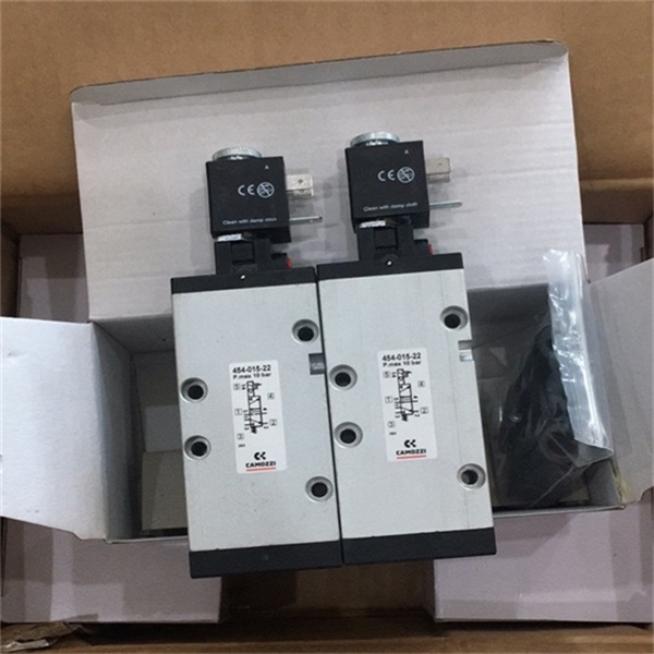 464-011-22 CAMOZZI三位五通电磁阀