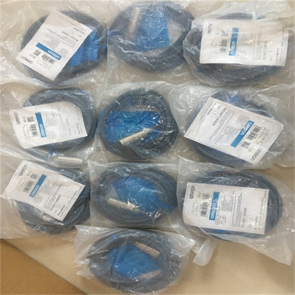 OMRON带有外部杠杆的可靠的基本开关D3V-6-1A4