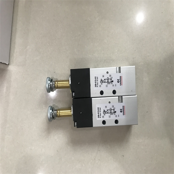 意大利CAMOZZI换向阀A332-1C2-G7J