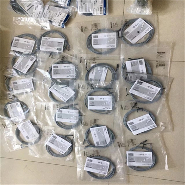 德国FESTO费斯托574333接近开关SMT-8M-A-PS-24V-E-1-M12