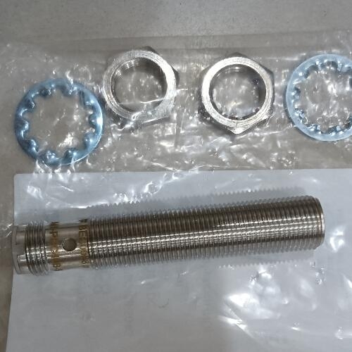 电感式balluff接近开关BES04T5安装位置