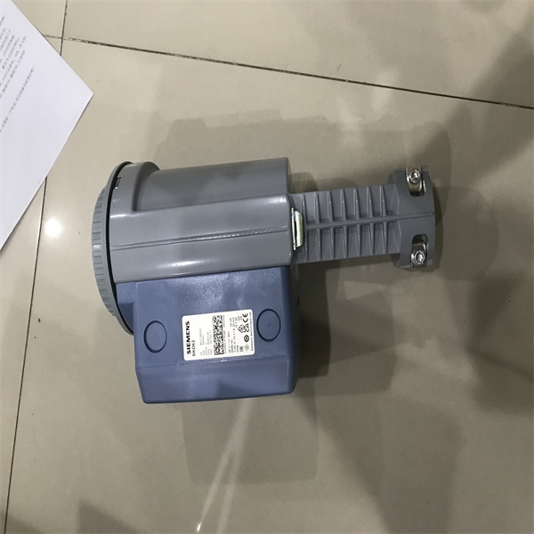 SIEMENS变送器6DR5110-0EN00-0AA0