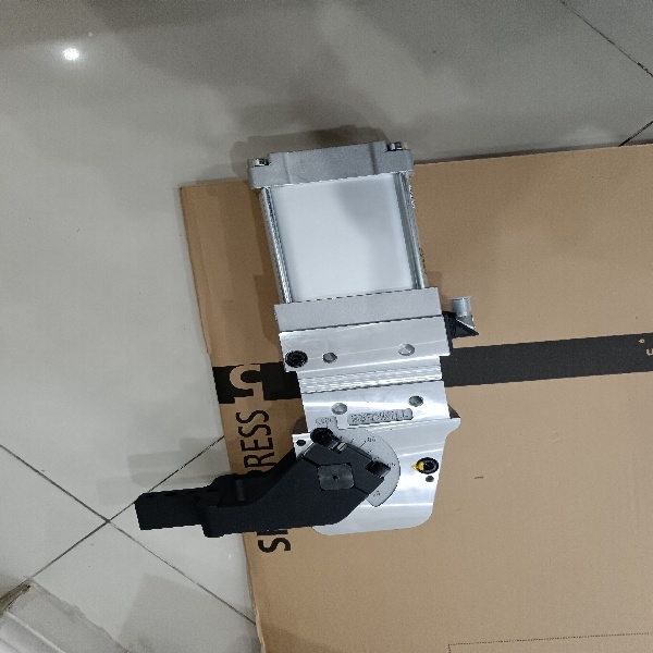 TUNKERS整体式气压缸V 63.1 BR3 A10 T12