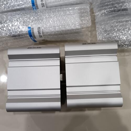 双作用薄型气缸SMC特点CDQ2A20-30DZ