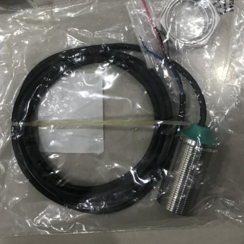 介绍NBB15-30GM50-A2倍加福P+F位置传感器