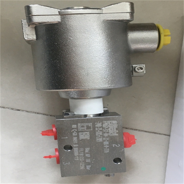 Bifold二位三通气控阀SPR-16-16-P1-32-NU-00-AL