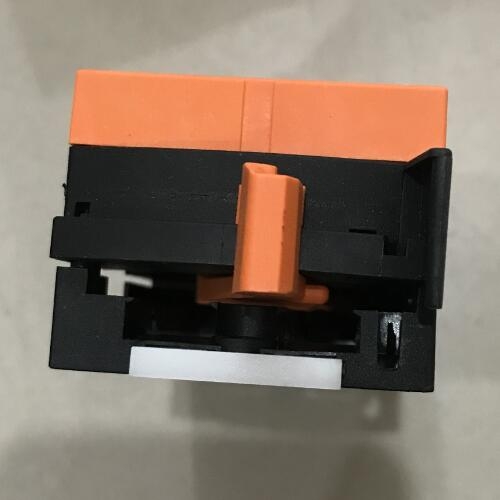 电感式接近开关IFM爱福门IGT204效果图