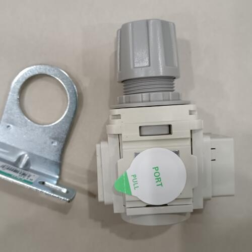 减压阀CKD喜开理R4000-15G-W-X2参数