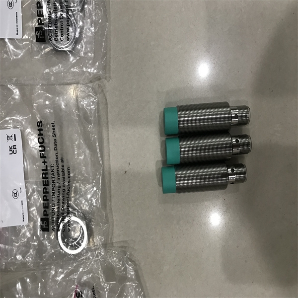 倍加福P+F接近开关NJ4-12GM-N-5M