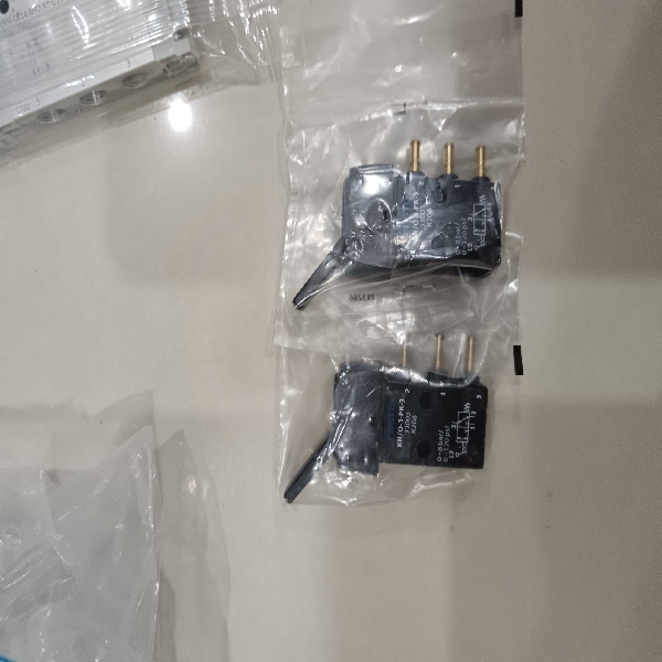 费斯托VT-1/4-AJ-P中空螺栓VT-1/4-PRS