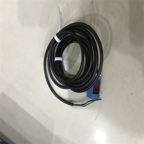施克SICK圆柱形传感器VTE18-4P4240V不锈钢外壳