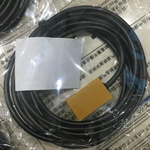 OMRON方柱型传感器TL-N10ME1尺寸图
