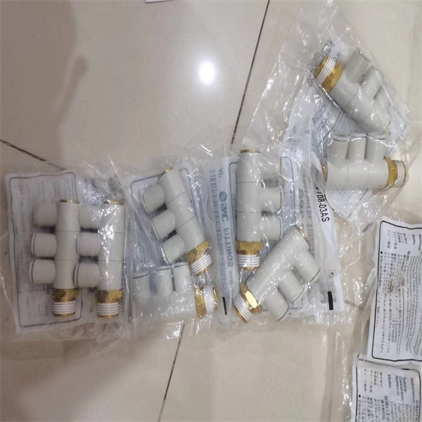 规格型号SMC消音器 AN05-C04