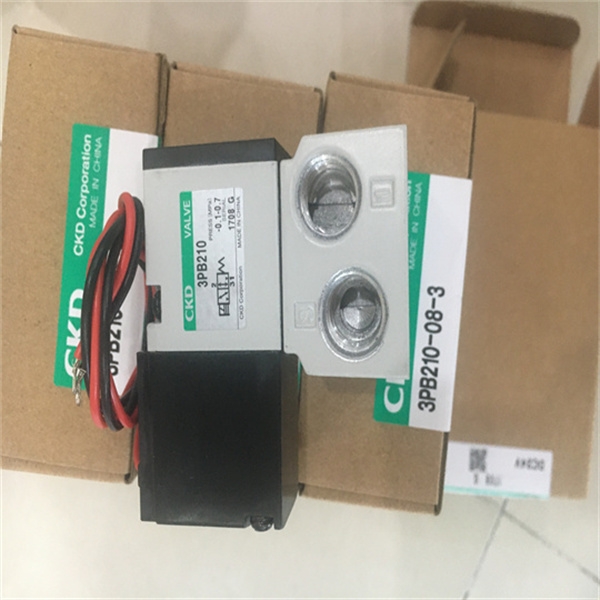 CKD水用直动式2 3通电磁阀4F310-10AC220VNPT3/8