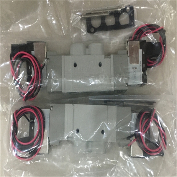 4F310-10 AC220V先导式2通电磁阀CKD