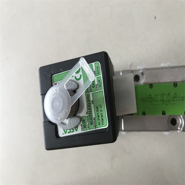 ASCO两位三通电磁阀EF8551G401MO 24VDC