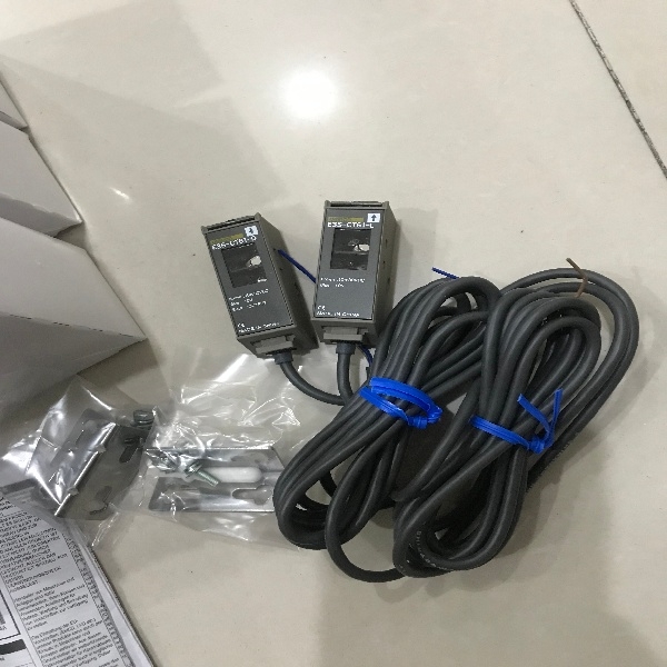 欧姆龙接近开关E2E-X4B1DL8-M5安装尺寸
