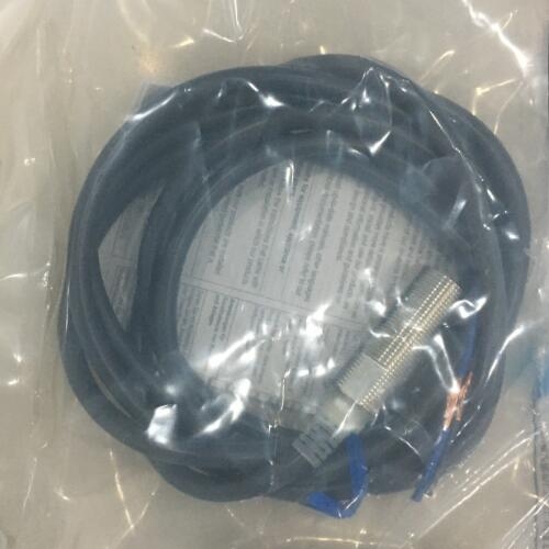 E2E-X5B1D18-M1欧姆龙接近传感器,omron特点