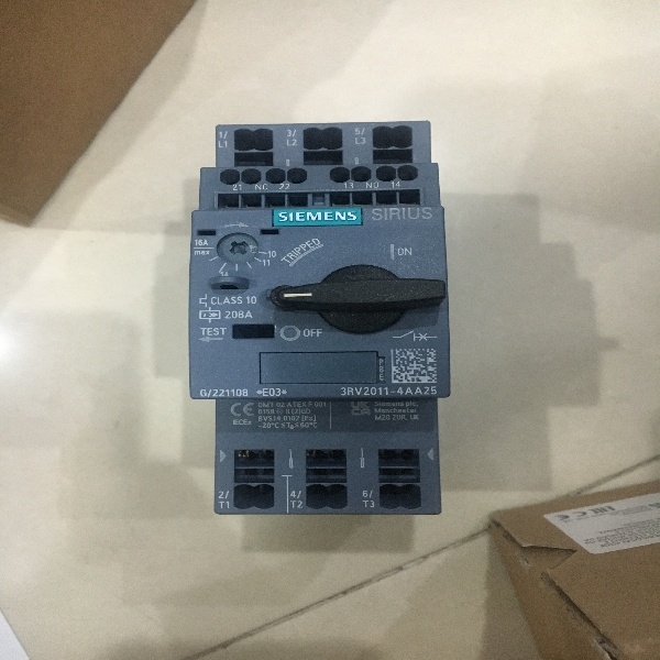 产品描述西门子模块6AV2181-8XP00-0AX0